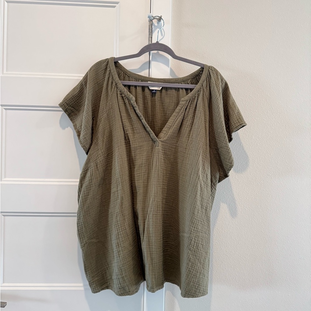 Green Short Sleeve Oversized Blouse